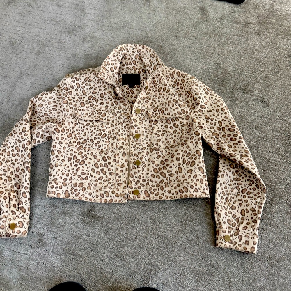 Sanctuary Cream and Brown Leopard Print Cropped Jacket